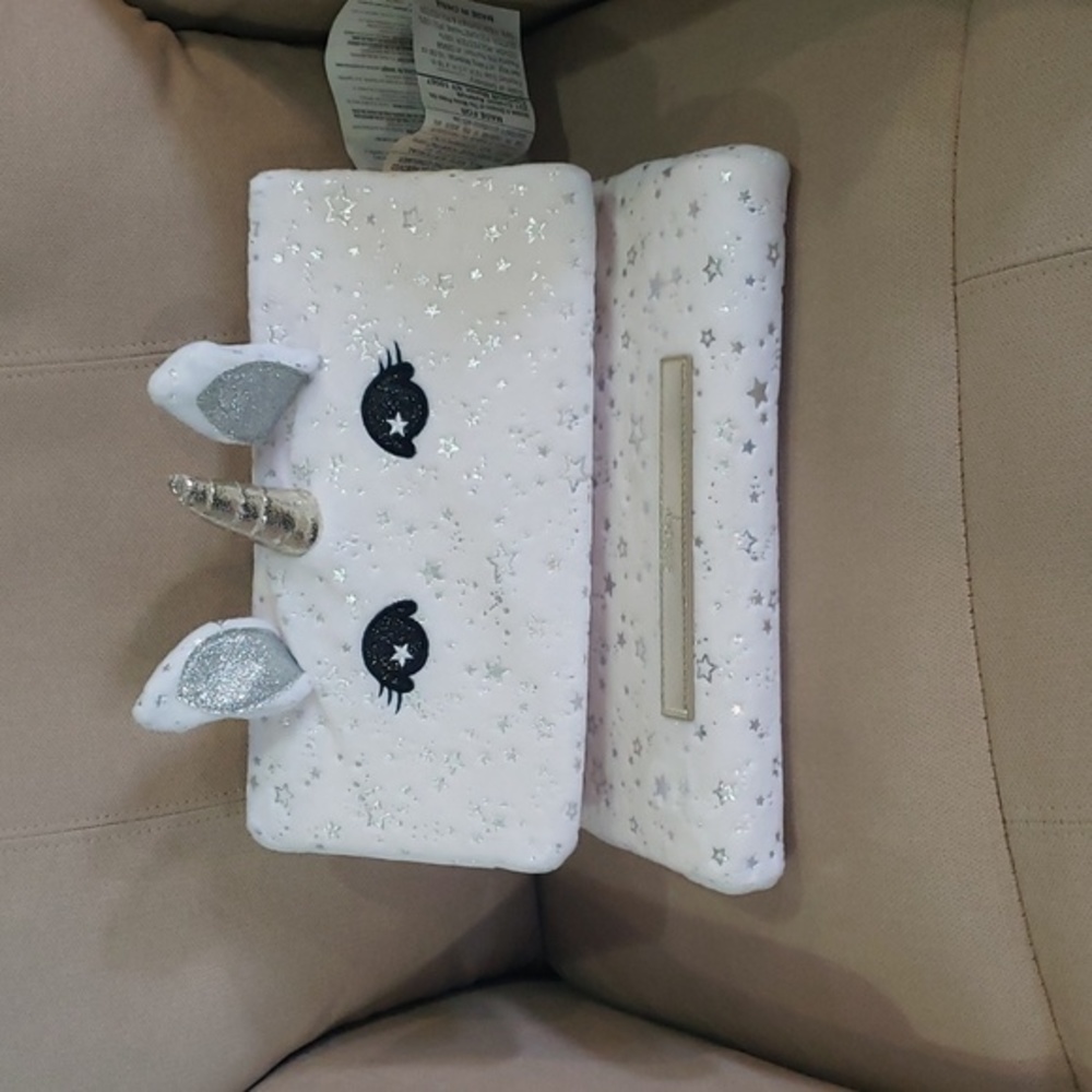 iscream Kids Tablet‎ Pillow (Unicorn) - NWOT